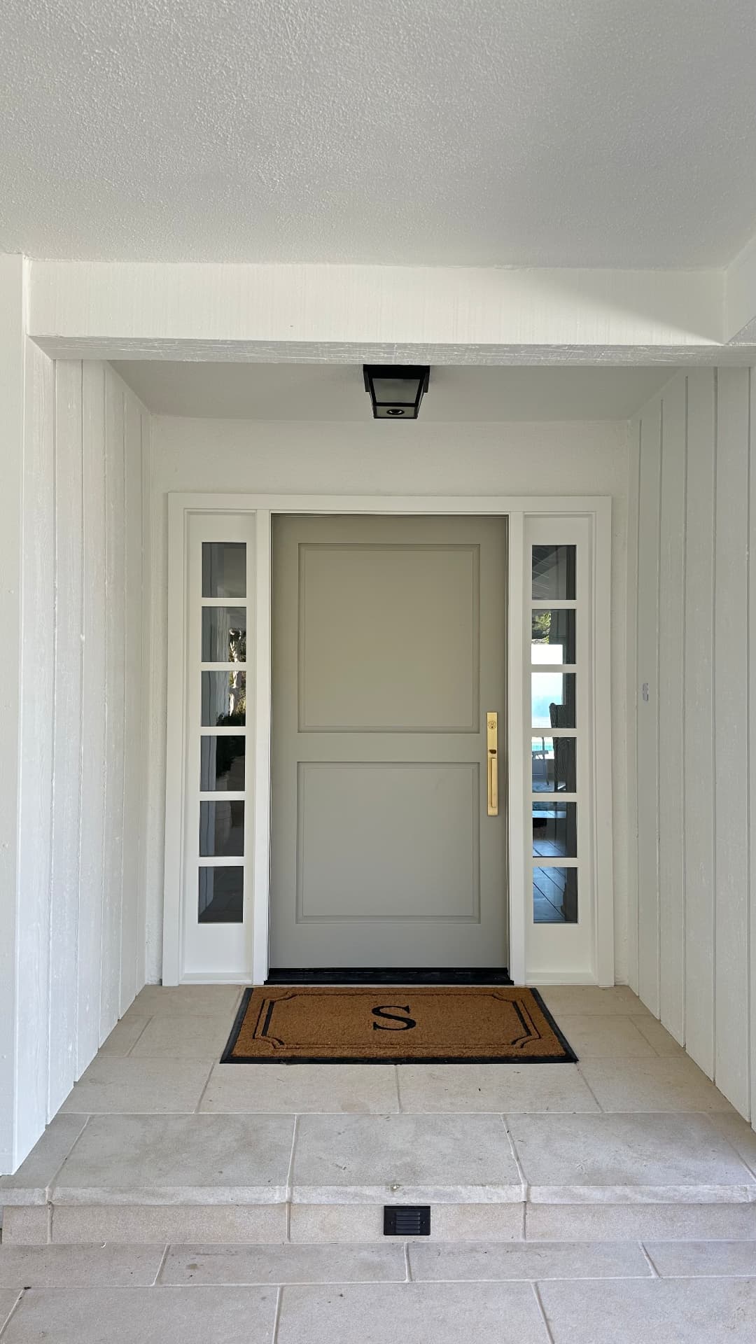 ED-23 — Two-Panel Entry with Divided Sidelights