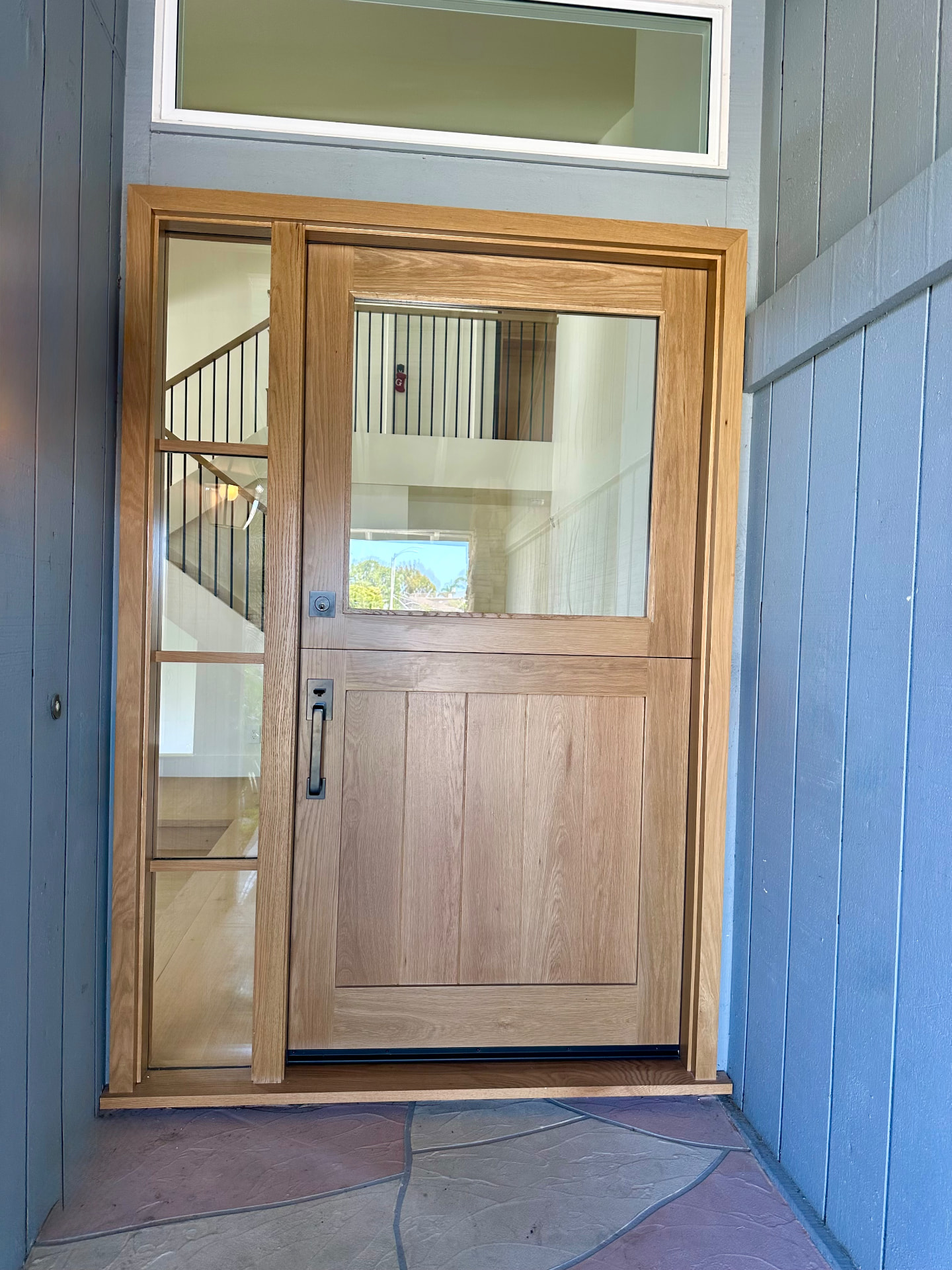 ED-29 — White Oak Dutch Entry with Divided Sidelight & Transom