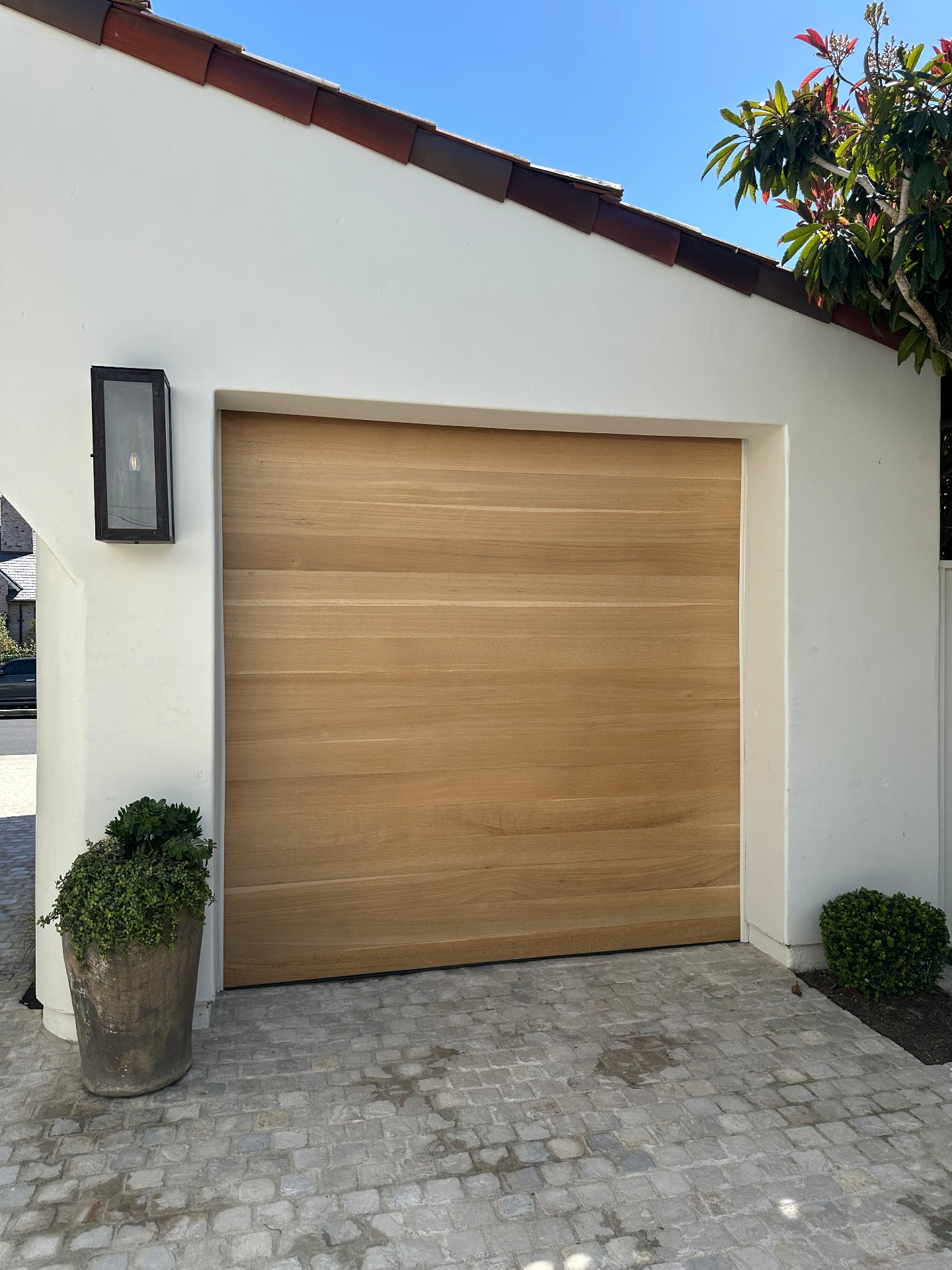 GD-15 — Rift Oak Modern Garage Door