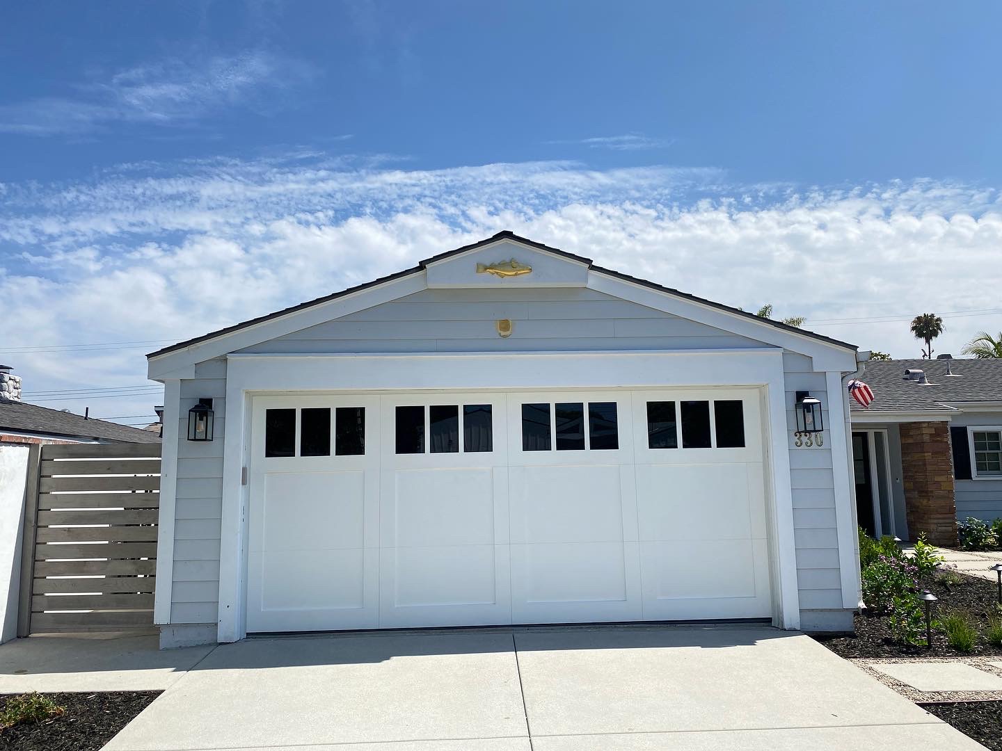 GD-22 — Paint Grade Coastal Garage Door