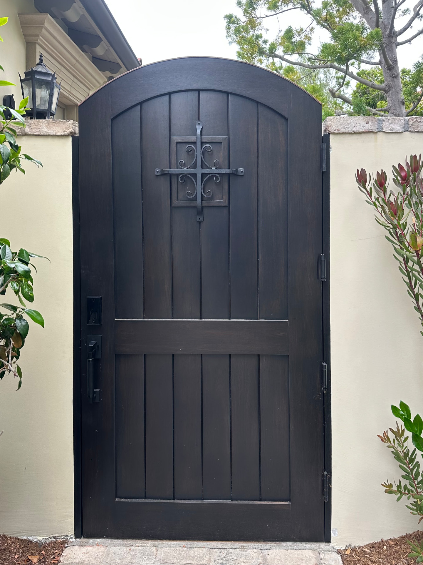 PG-04 — Rustic African Mahogany Gate with Speak-Easy
